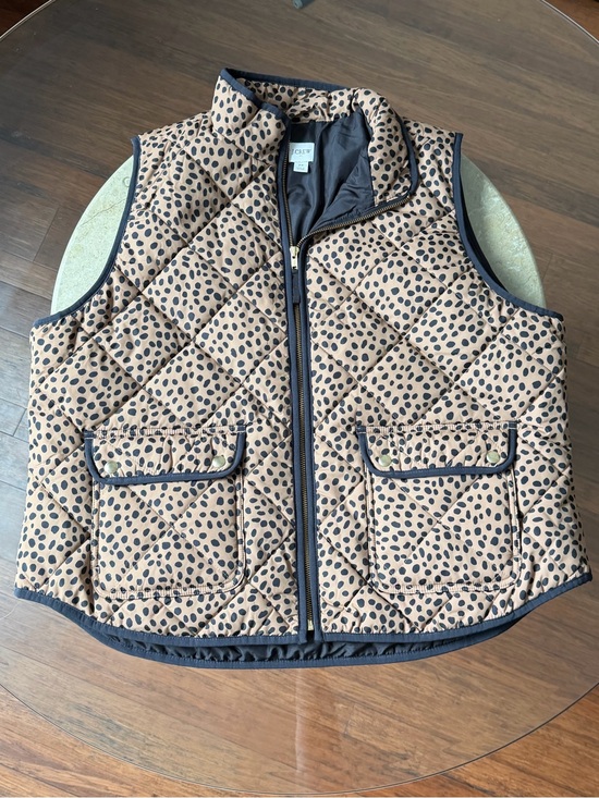 J. Crew Jackets & Blazers - J. Crew Spotted Puffer Vest